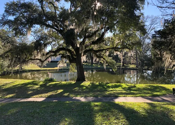 Greenwood Plantation B&B Inn
