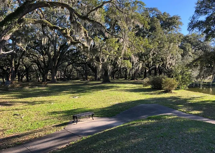 Greenwood Plantation B&B Inn