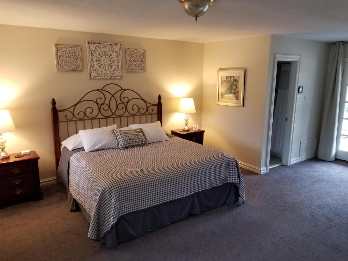 Bed & Breakfast Greenwood Plantation 3*